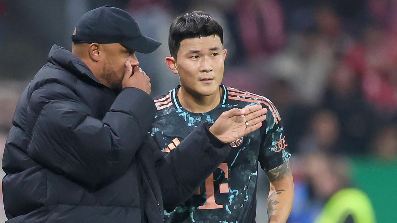 Vincent Kompany (l.) und Min-jae Kim: Der Bayern-Trainer vertraut dem Südkoreaner in der Innenverteidigung.