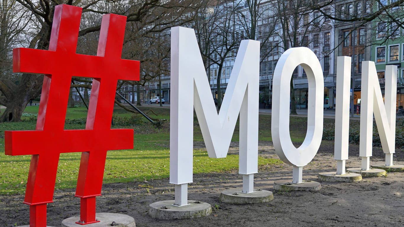 "#MOIN" in Bremen: Dialekte streben aus.