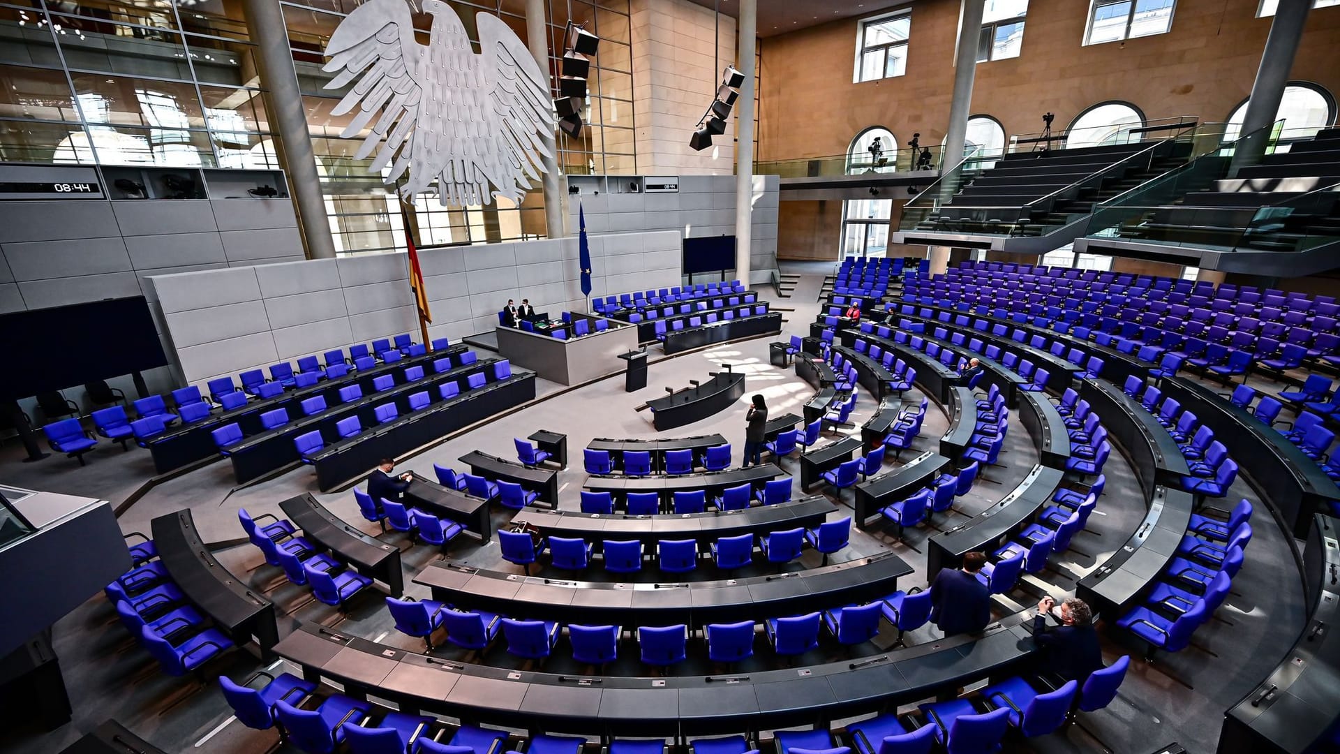 Bundestag - leerer Plenarsaal