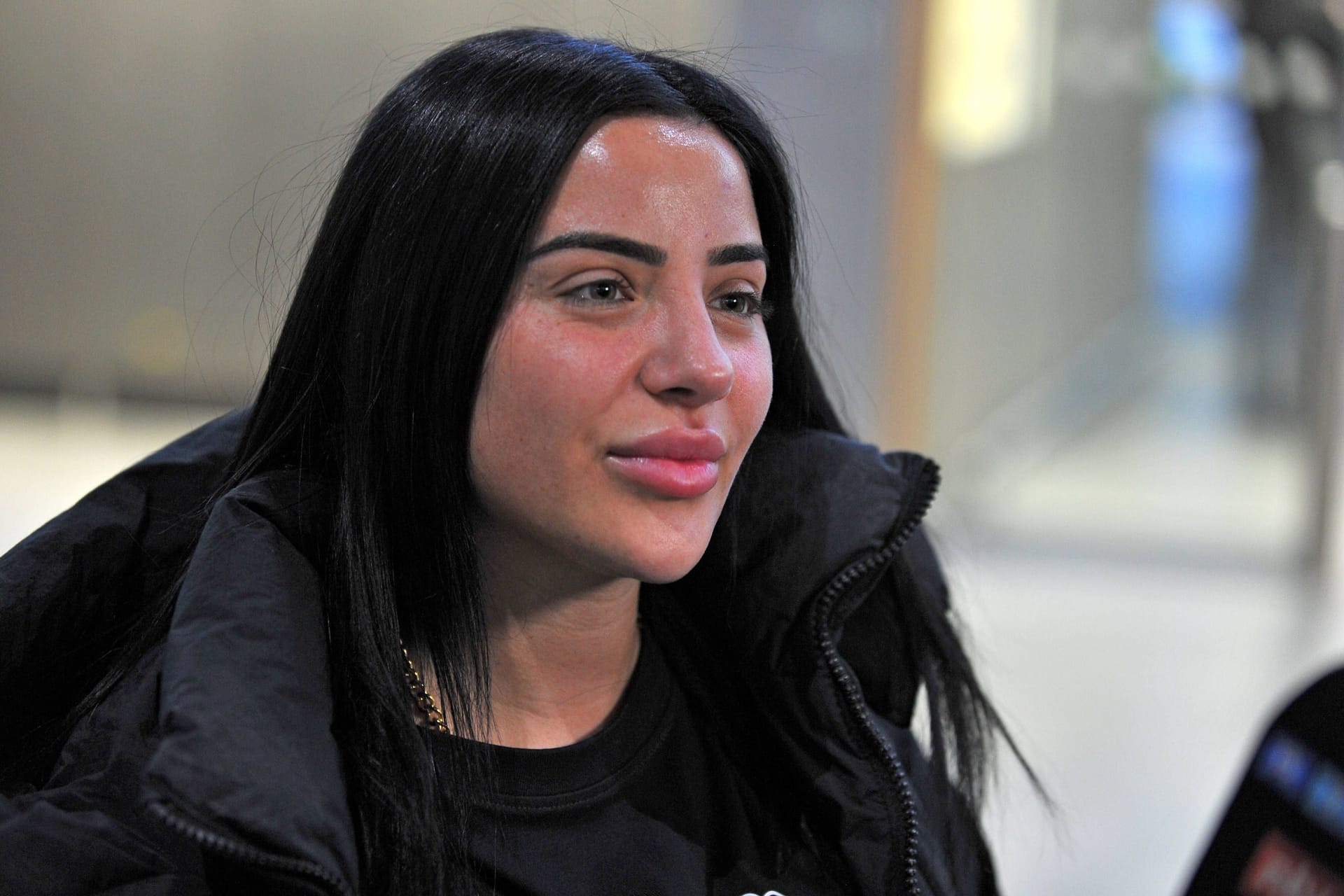Leyla Lahouar: Die Ex-Dschungelcamperin macht ihrem Frust auf Social Media Luft.