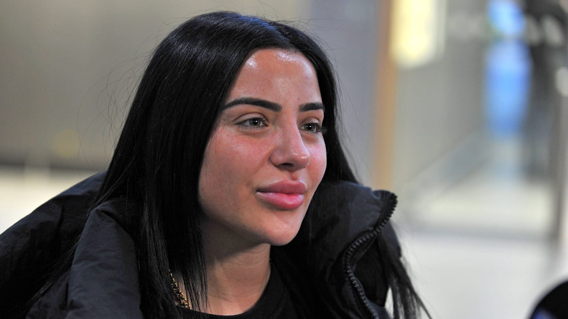 Leyla Lahouar: Die Ex-Dschungelcamperin macht ihrem Frust auf Social Media Luft.