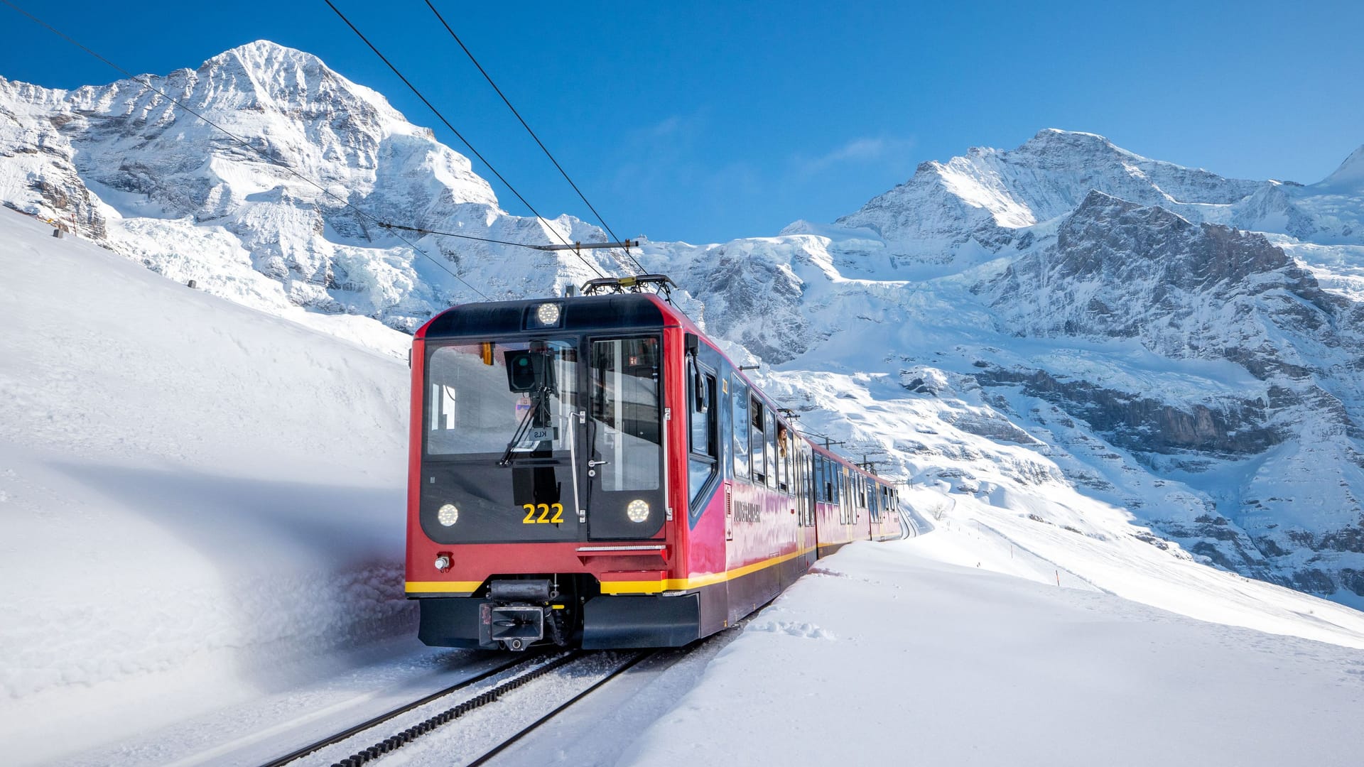 Die Jungfraubahn auf dem Weg zum Jungfraujoch: Am Donnerstag kam es zu technischen Problemen, Touristen mussten stundenlang warten.