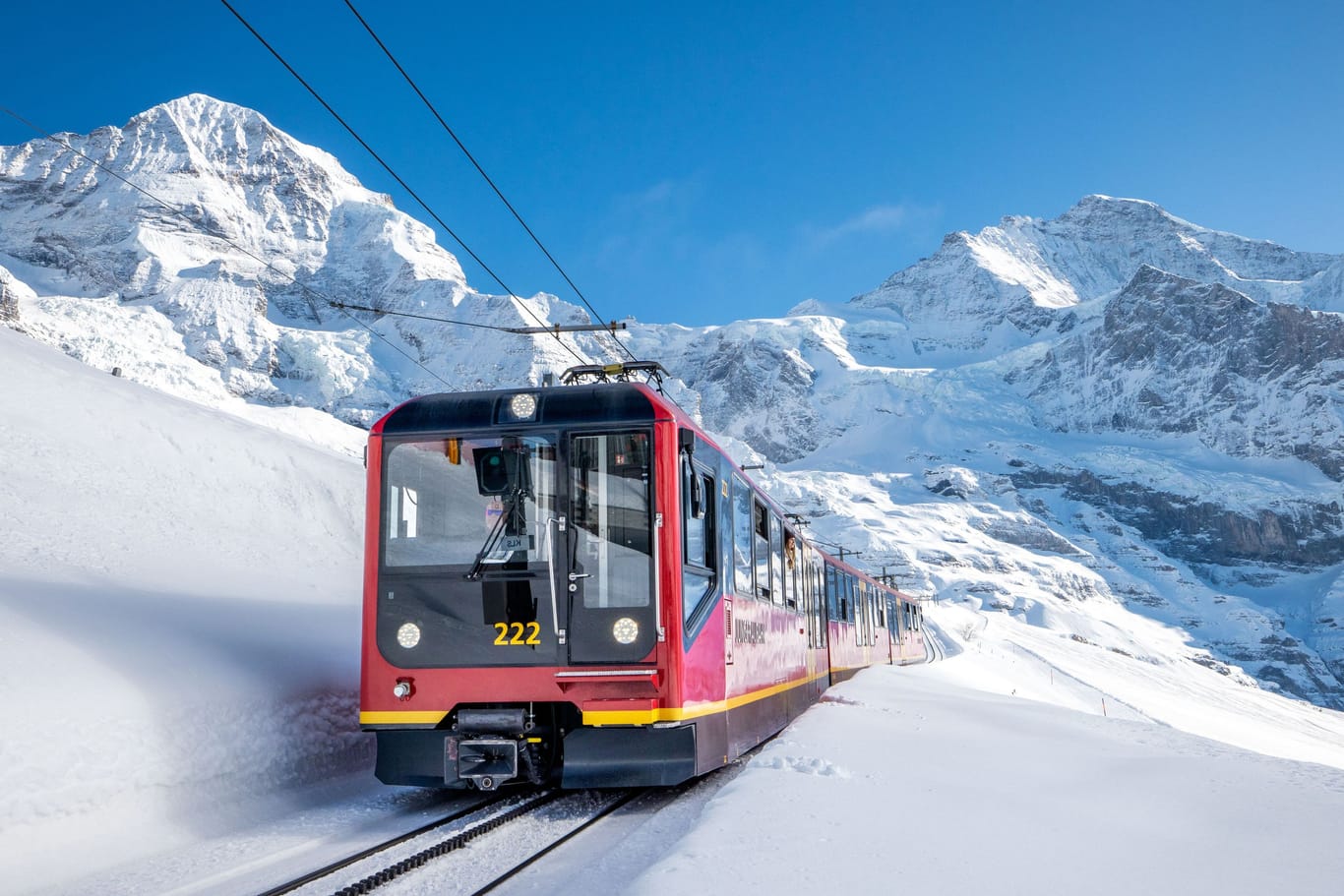 Die Jungfaubahn auf dem Weg zum Jungfraujoch: Am Donnerstag kam es zu technischen Problemen, Touristen mussten stundenlang warten.