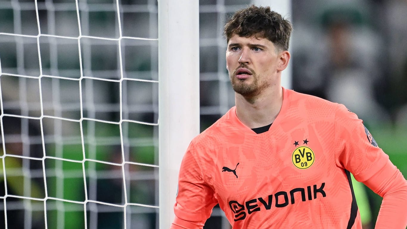 Gregor Kobel: Der Keeper kehrt nach langer Verletzungspause in den Kader zurück.