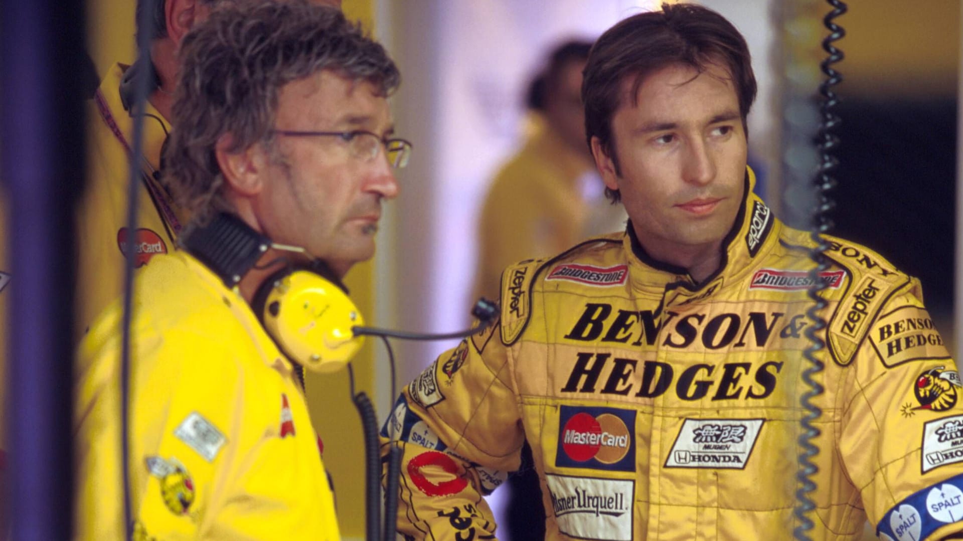 Erfolgreiches Team: Frentzen (r.) und Eddie Jordan 1999.