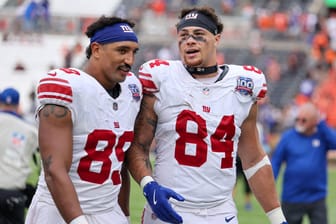 Jakob Johnson (l.) neben Theo Johnson (r.): Der gebürtige Stuttgarter erlebt aktuell eine Saison voller Höhen und Tiefen.