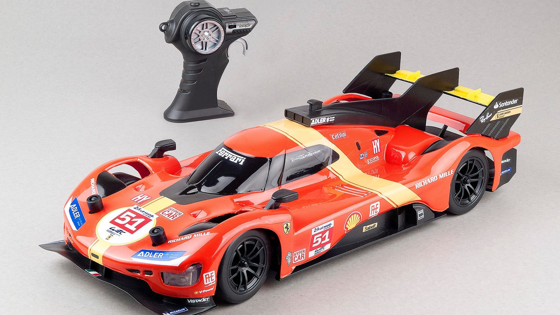 Gewinner Kategorie R: '23 Ferrari 499P Le-Mans-Sieger in 1:16, Maisto Tech.