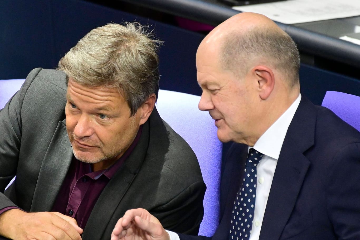 Robert Habeck (l) und Olaf Scholz: Beide wollen Kanzler werden.