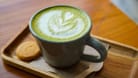 Matcha Latte: In den letzten Jahren hat das Getränk an Popularität gewonnen.