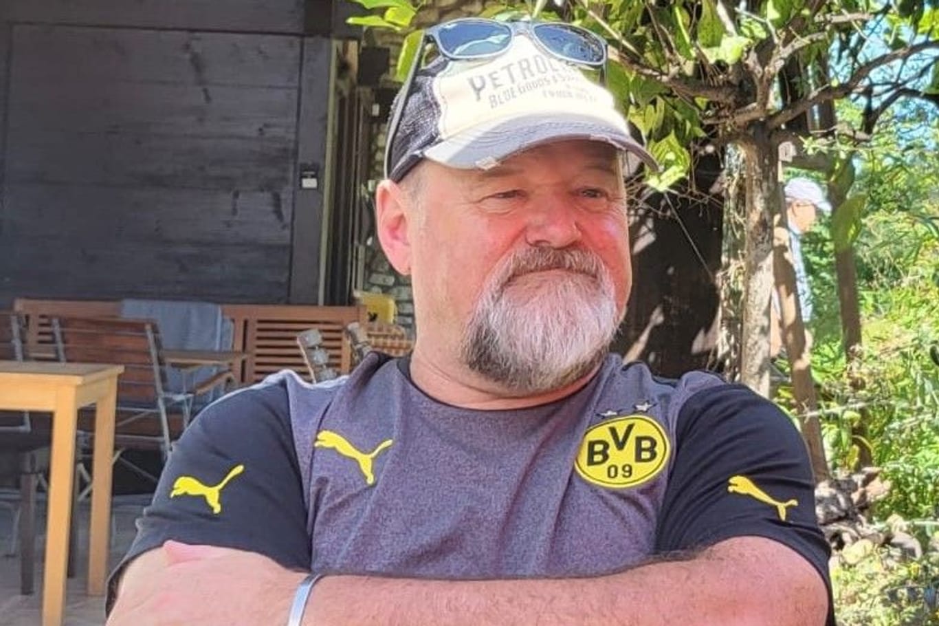 BVB-Fan Jörg hofft, dass bei einer Spendenaktion der oder die richtige Spenderin für ihn dabei ist.