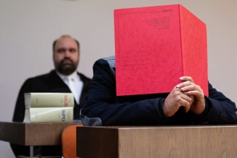 Prozess wegen Vergewaltigung von 14-Jähriger