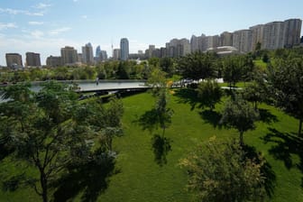 Azerbaidschans Hauptstadt Baku: Hier findet die UN-Klimakonferenz dieses Jahr statt.