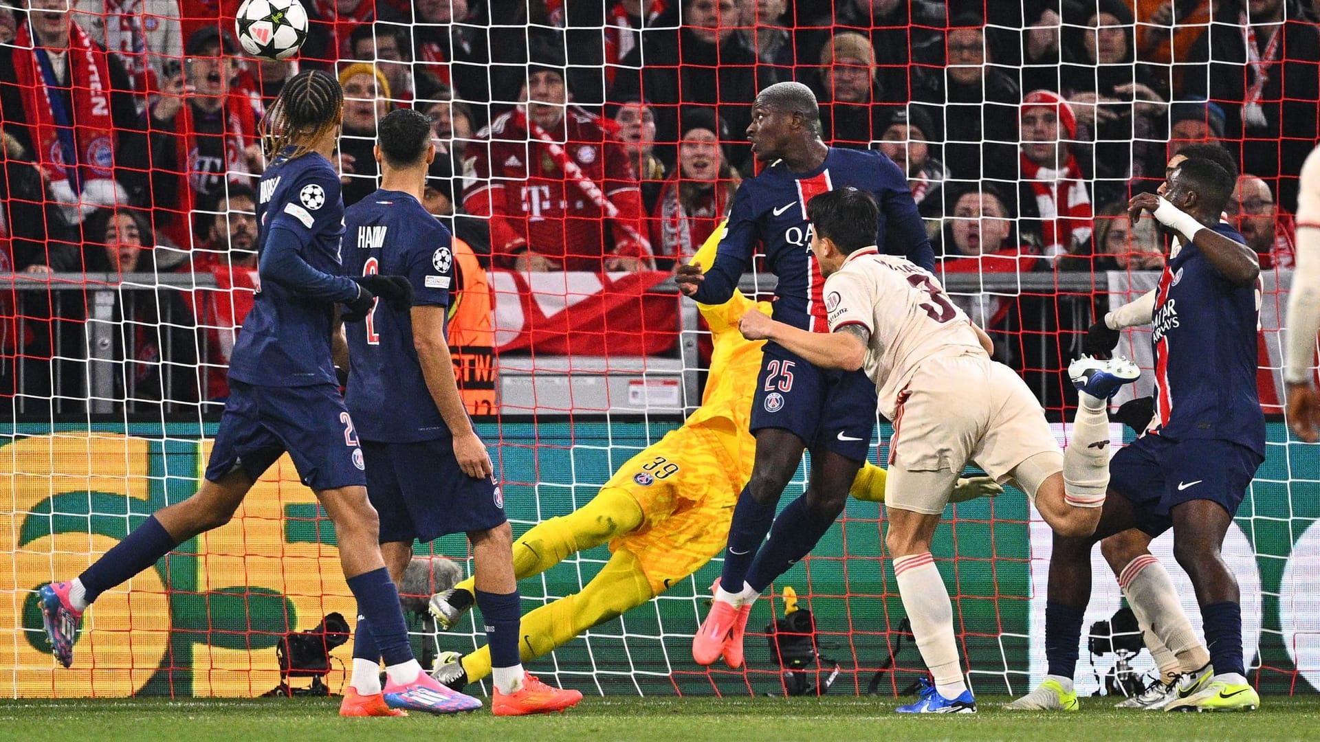 Bayern München - Paris Saint-Germain