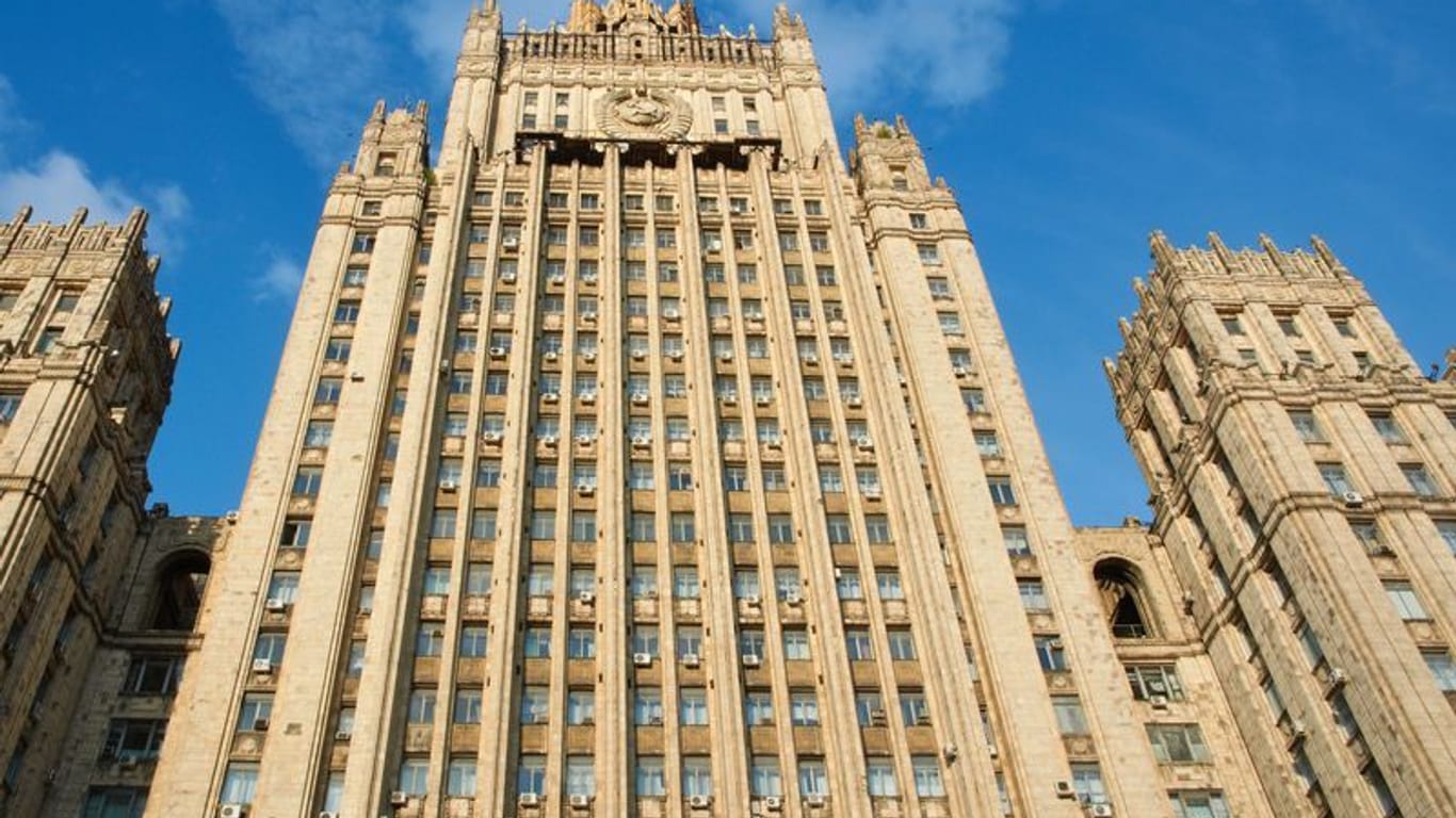 Das Stalin-Hochhaus, Sitz des russischen Außenministeriums, in Moskau.