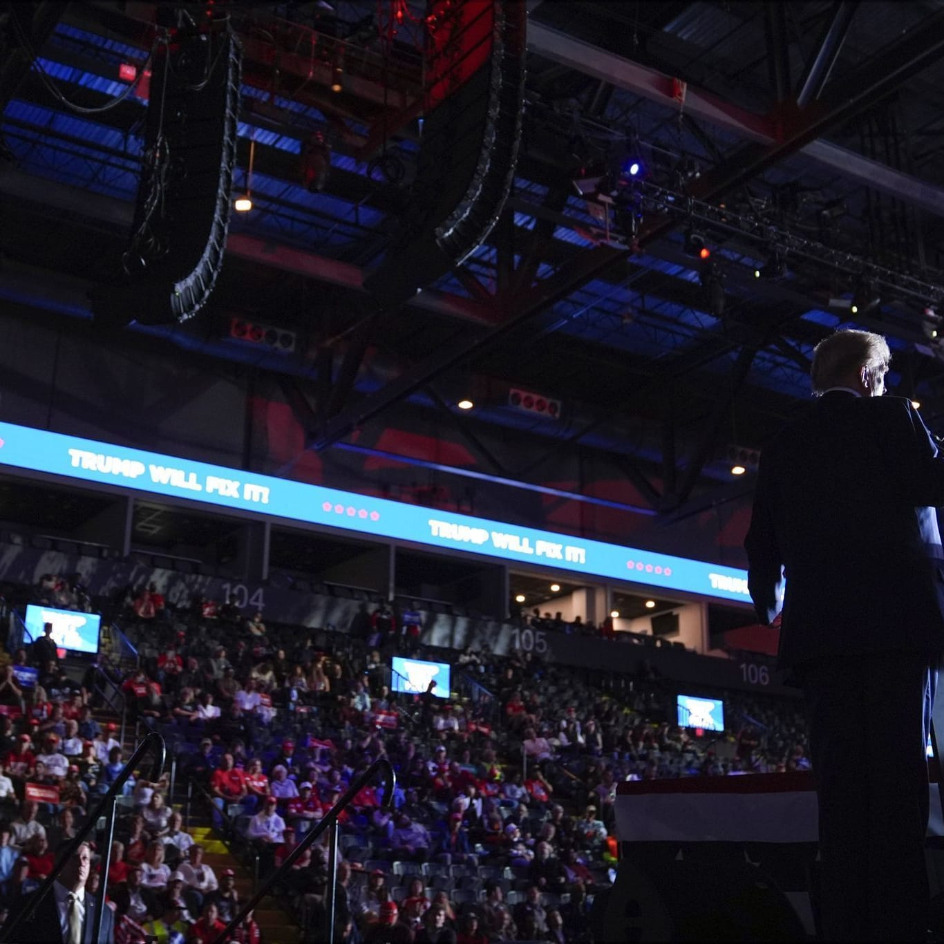 Präsidentschaftskandidatendarsteller Donald Trump beim Wahlkampffinale in Pennsylvania.