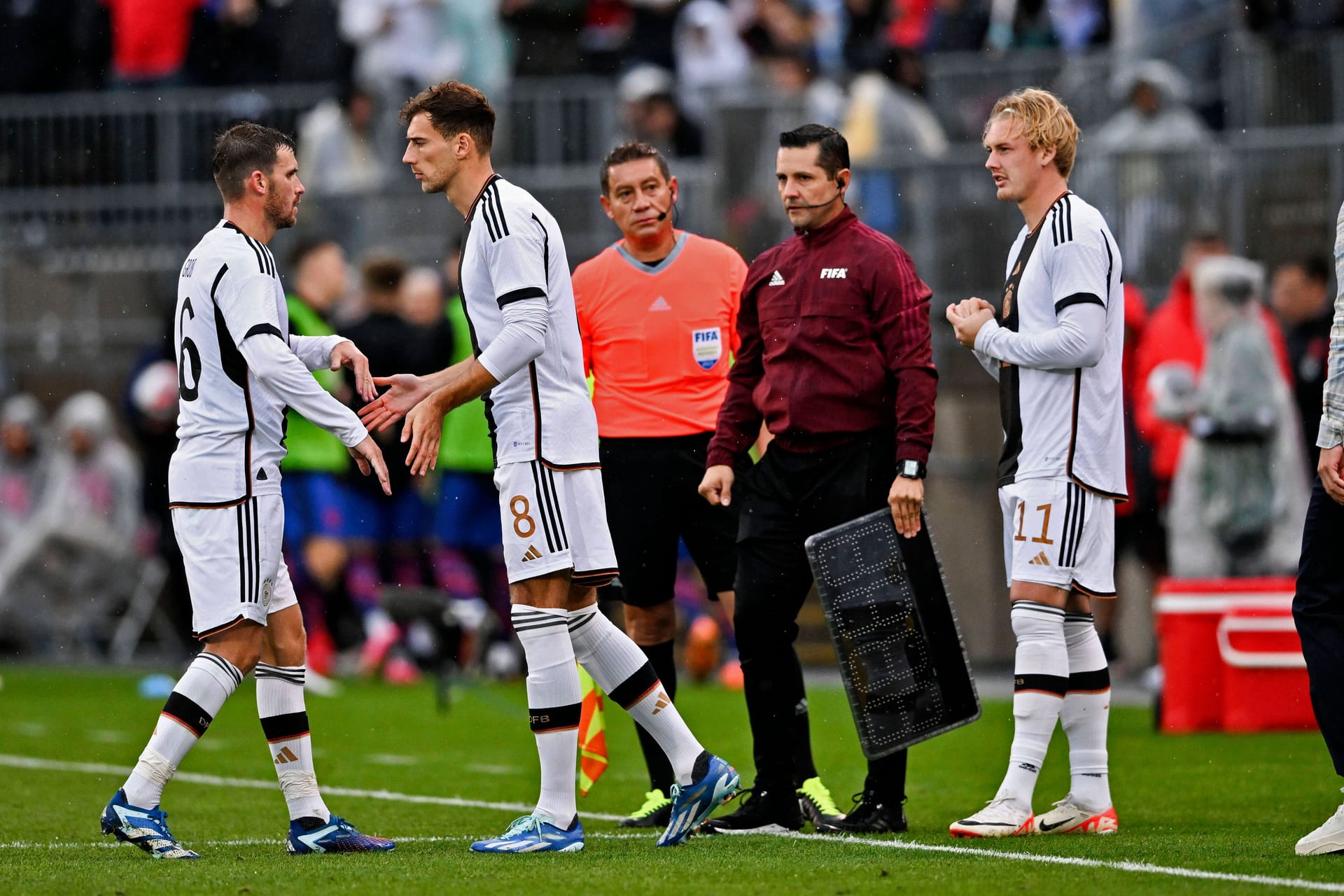 Pascal Groß, Leon Goretzka und Julian Brandt (v. l. n. r.): Während Groß zum DFB-Leistungsträger aufgestiegen ist, standen Goretzka und Brandt zuletzt vor einem Jahr im deutschen Aufgebot.