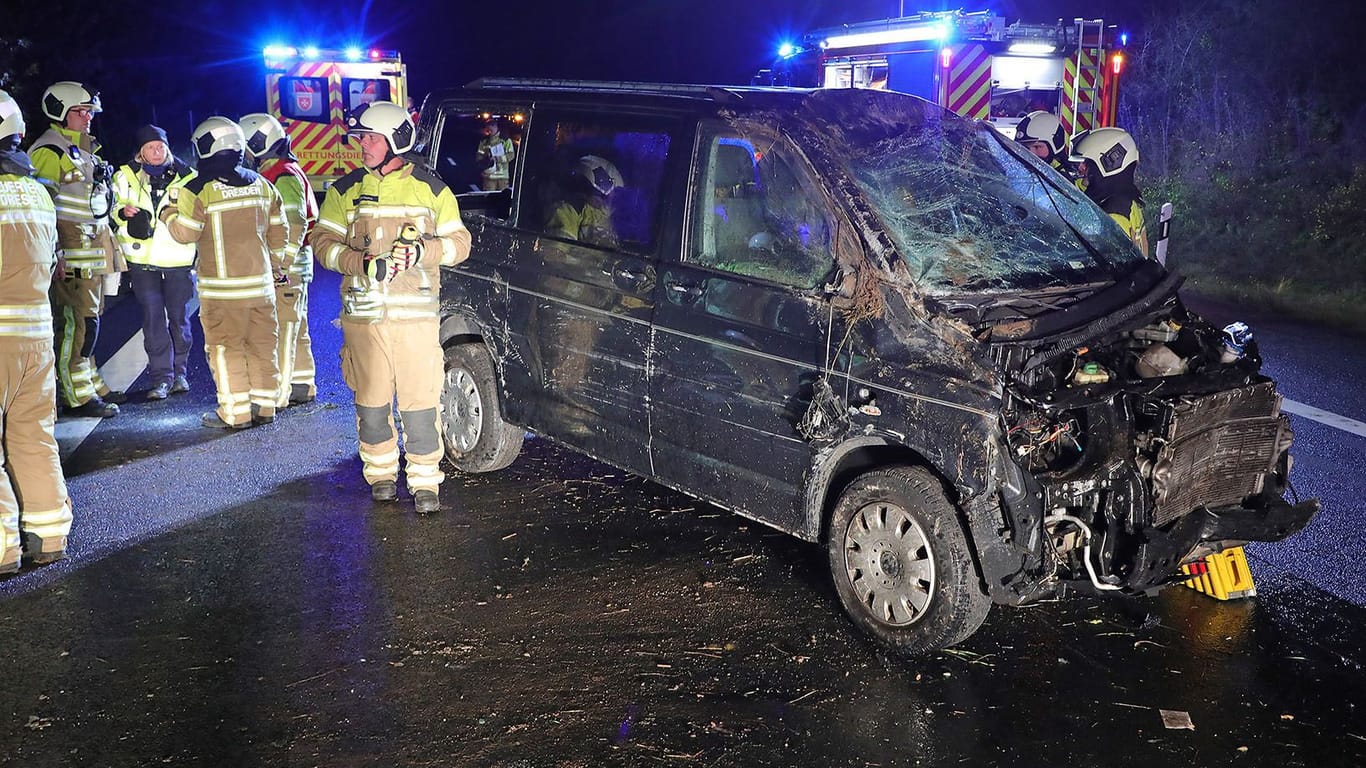 Dresden: Ein Autofahrer verlor auf der Autobahn die Kontrolle über sein Fahrzeug.