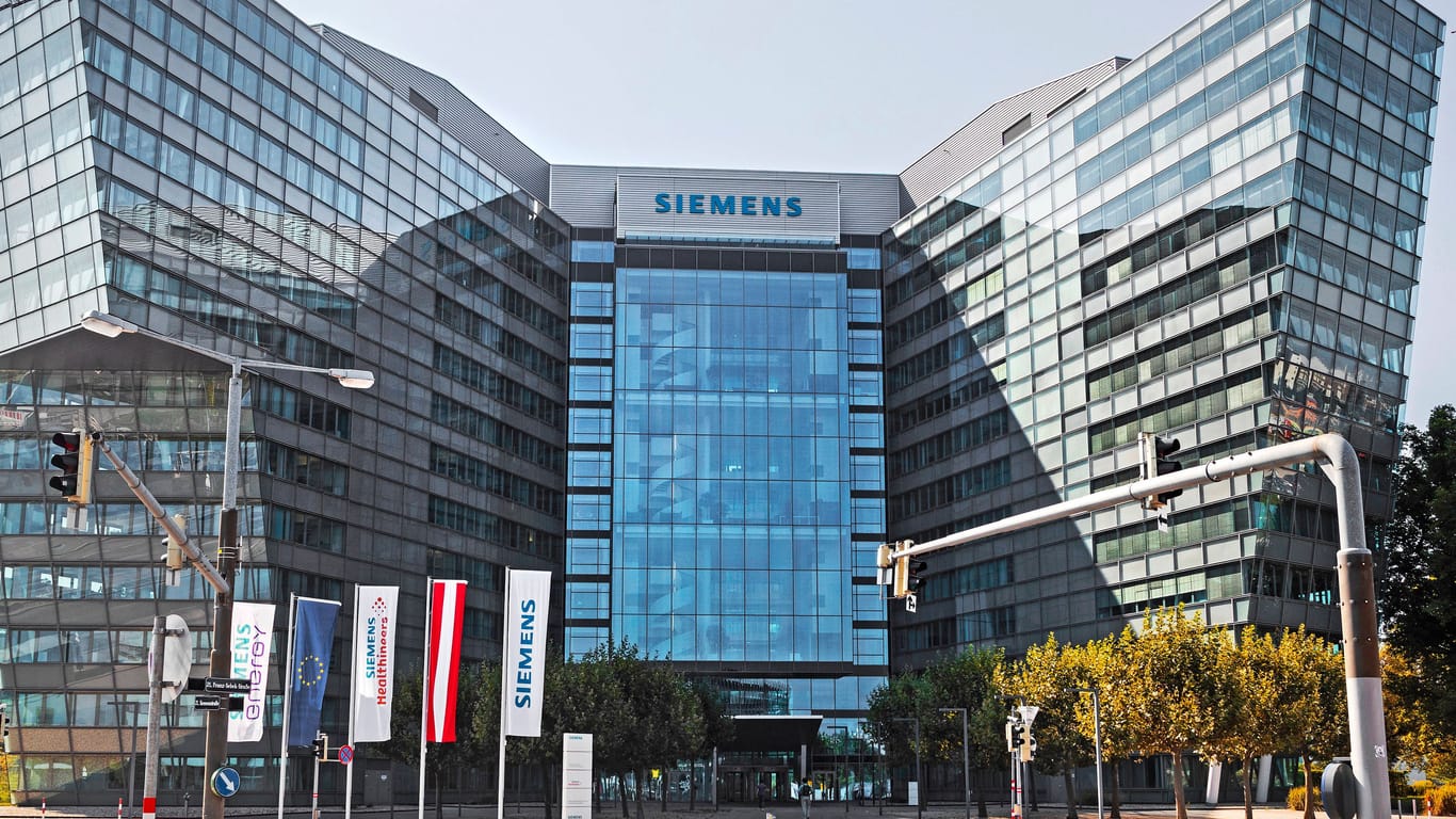 Siemens-Sitz in Wien (Archivbild): Die Leitung bleibt bestehen, aber andere Arbeitsplätze werden wegautomatisiert oder nach Rumänien verlagert.