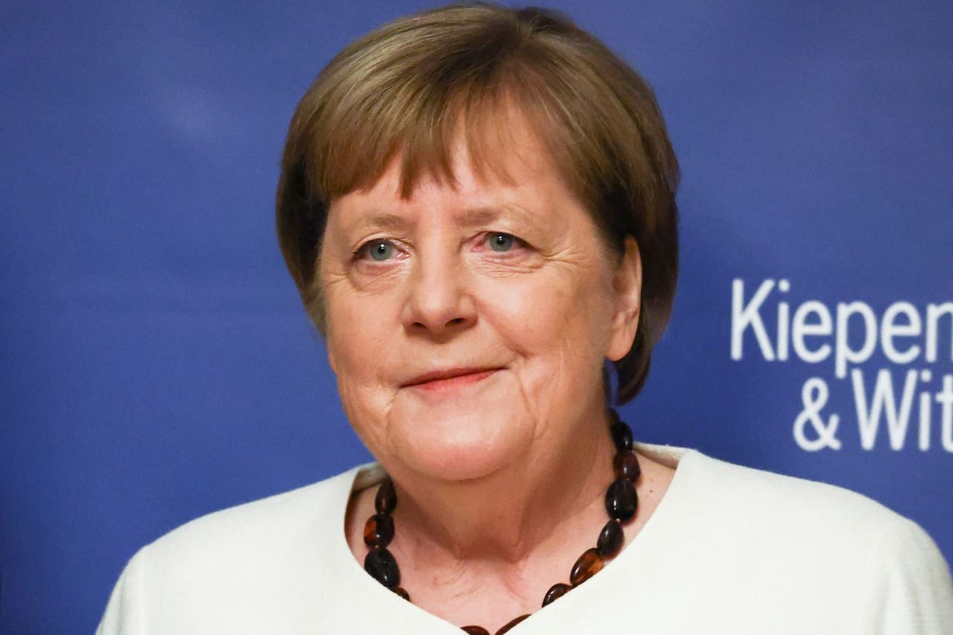 GERMANY-POLITICS/MERKEL BOOK