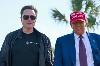 Elon Musk und Donald Trump (Archivbild): Sie wollen die US-Verwaltung effizienter machen.