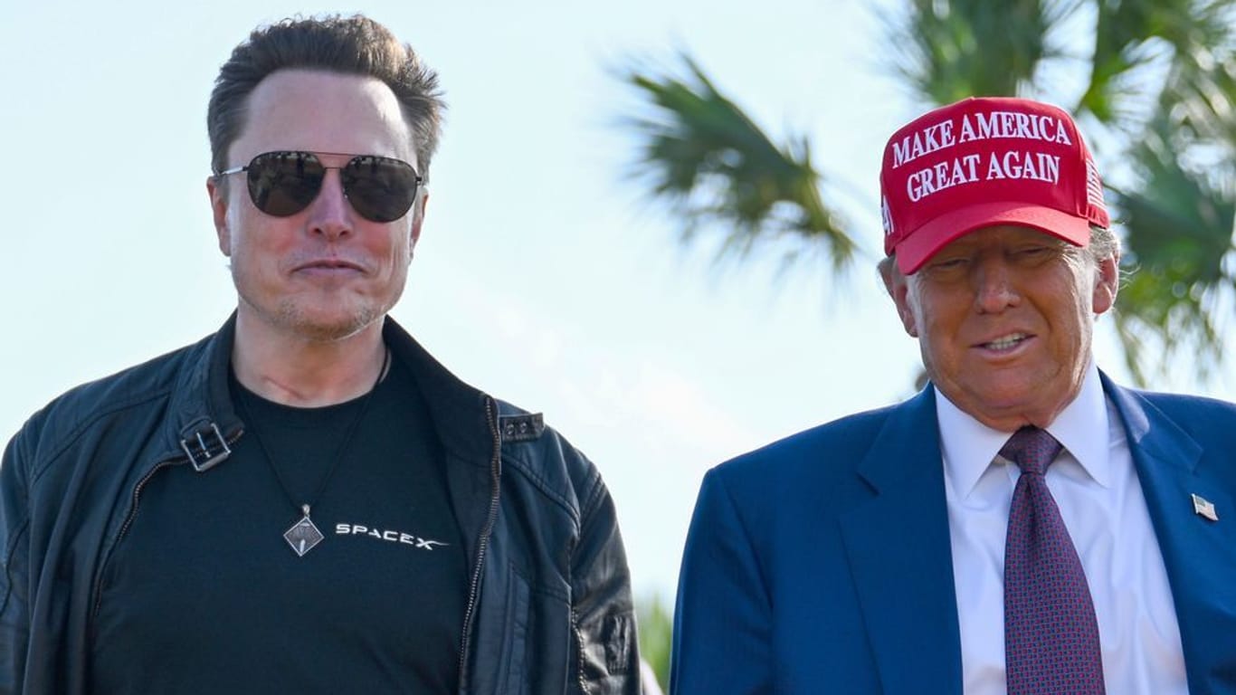 Elon Musk und Donald Trump (Archivbild): Sie wollen die US-Verwaltung effizienter machen.