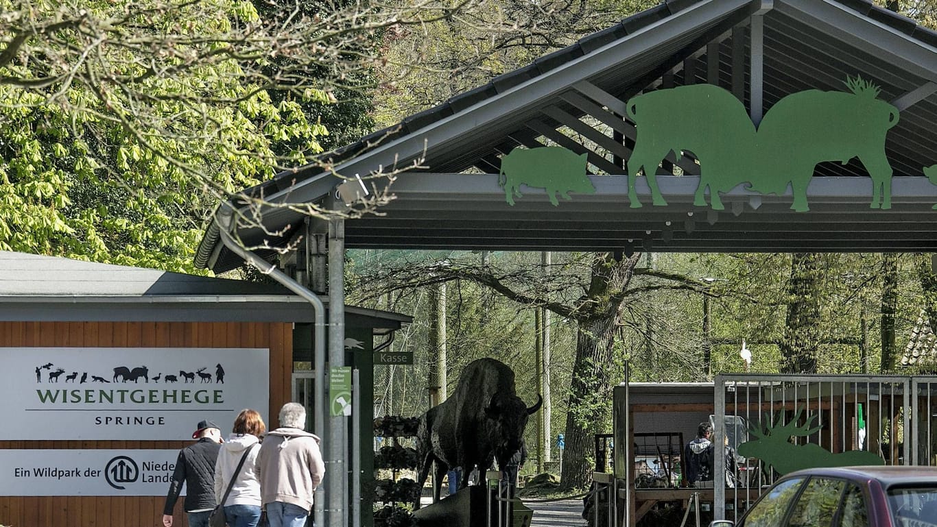 Eingang zum Wisentgehege in Springe bei Hannover. (Archivfoto)