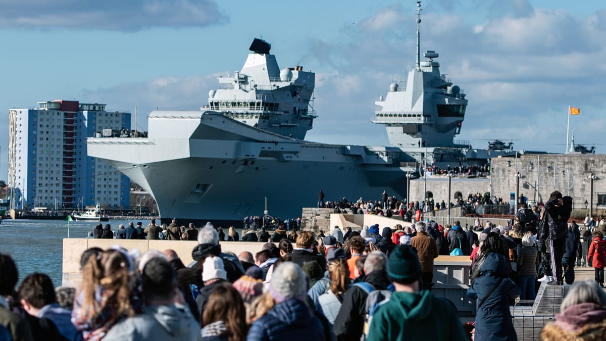 Huge aircraft carrier from England is on the way