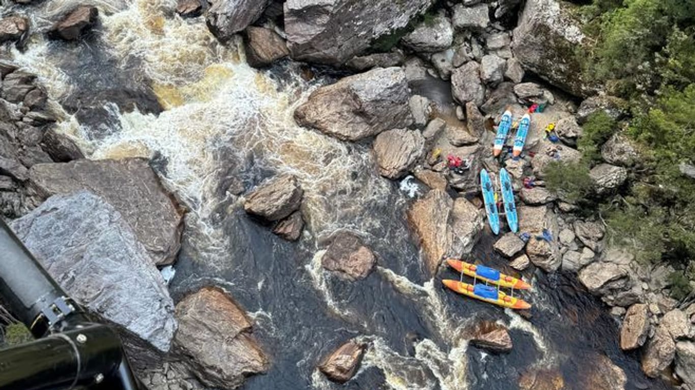 Kajaks auf dem Franklin River im Franklin-Gordon Wild Rivers National Park (Archivbild): In dem Nationalpark kam es zu einem schweren Unfall.