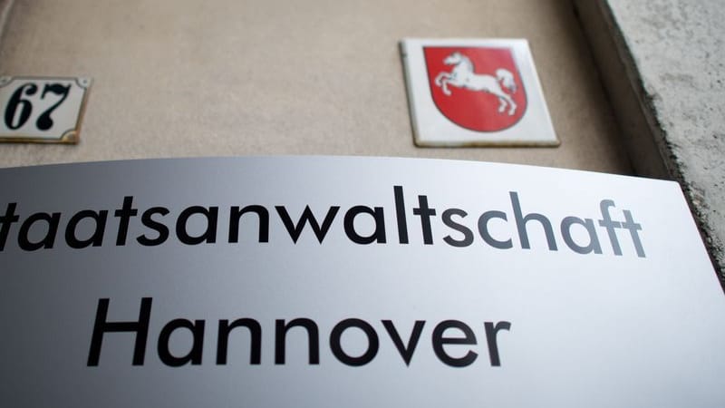 Ein Schild der Staatsanwaltschaft in Hannover (Niedersachsen).