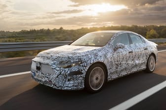 Mercedes CLA: Die 2025 startende Neuauflage bekommt einen neuen Verbrennugsmotor.