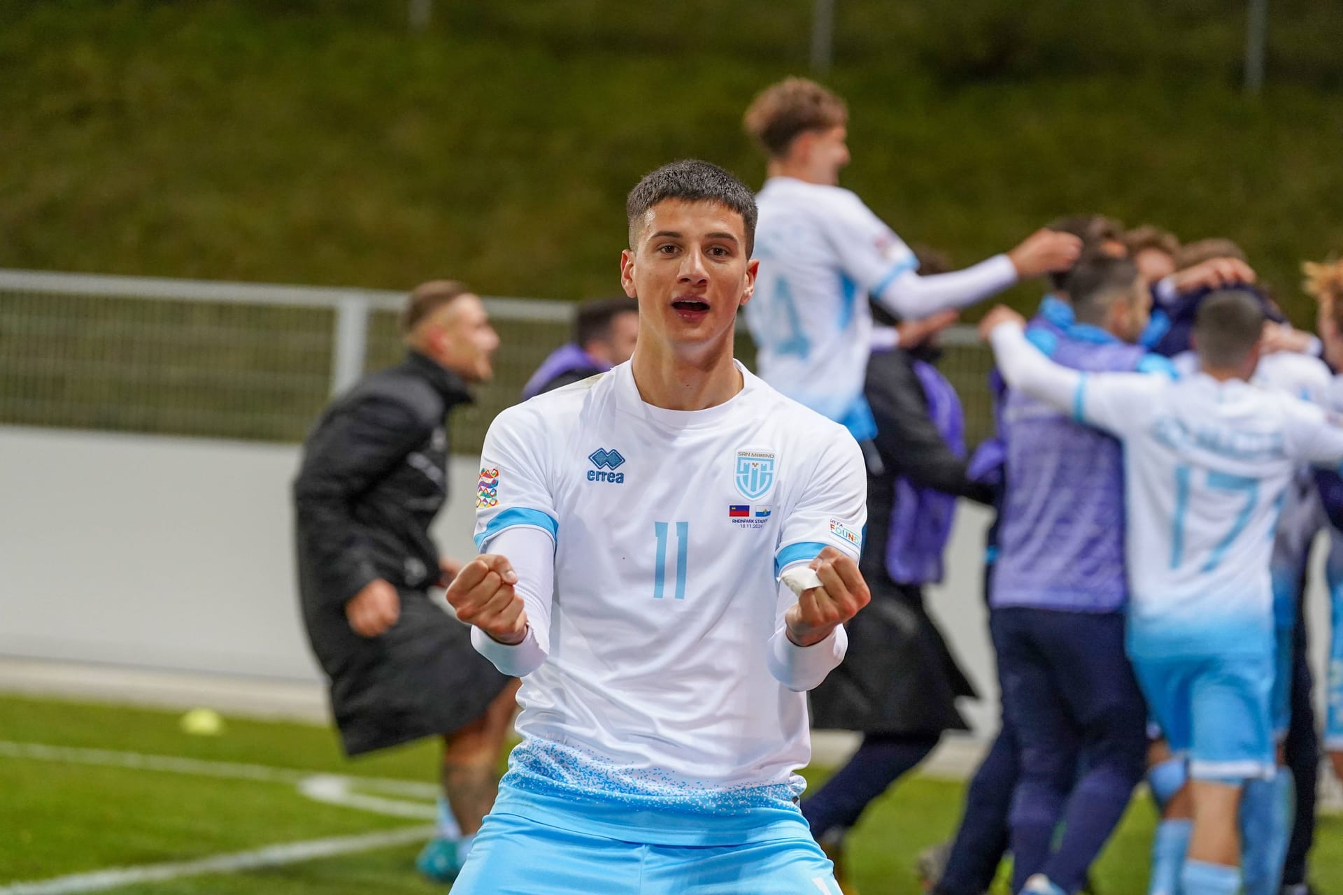 Großer Jubel: Die Fußballer aus San Marino freuen sich über einen historischen Triumph.