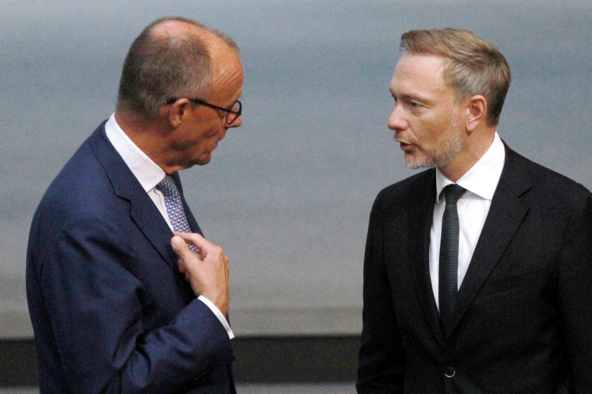 Friedrich Merz (l) und Christian Lindner: Die FDP ist mit Merz' Plänen nicht einverstanden.