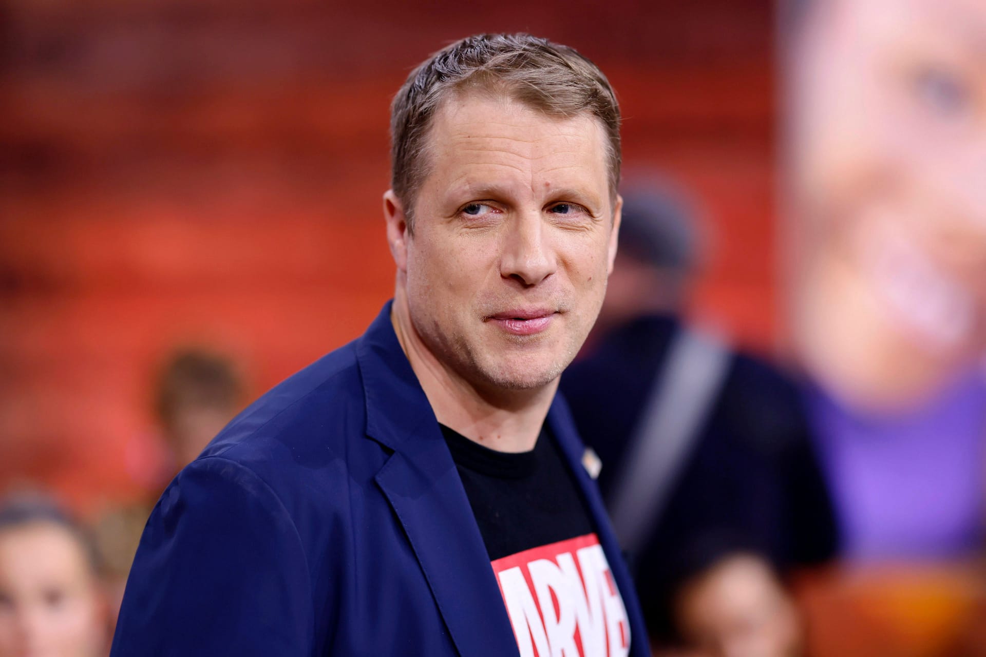 Oliver Pocher teilte im Netz gegen die Geissens aus.
