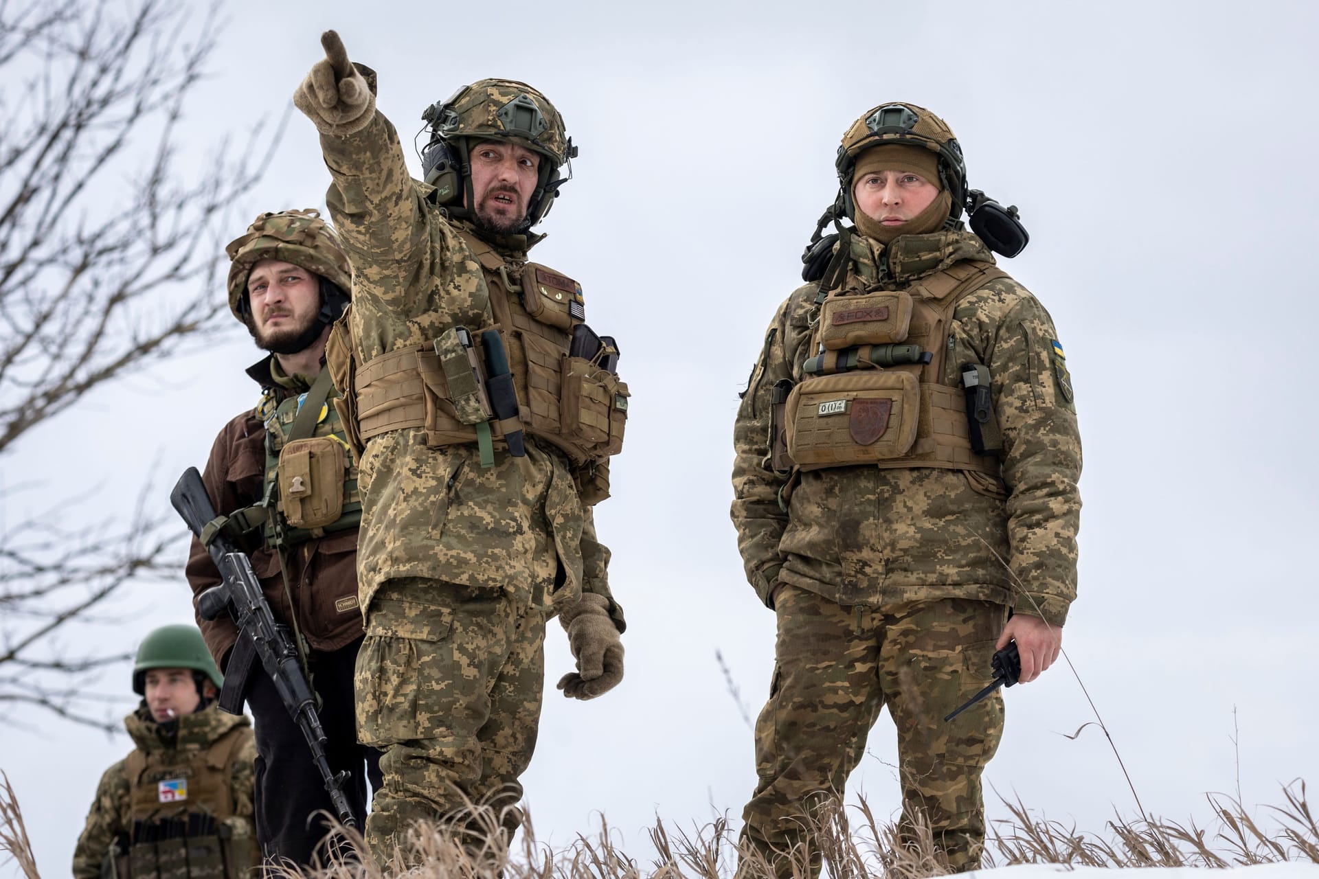 Ukrainische Soldaten in der Nähe von Bachmut (Symbolbild): Mehrere Deutsche sind seit Beginn des russischen Angriffskrieges ums Leben gekommen.