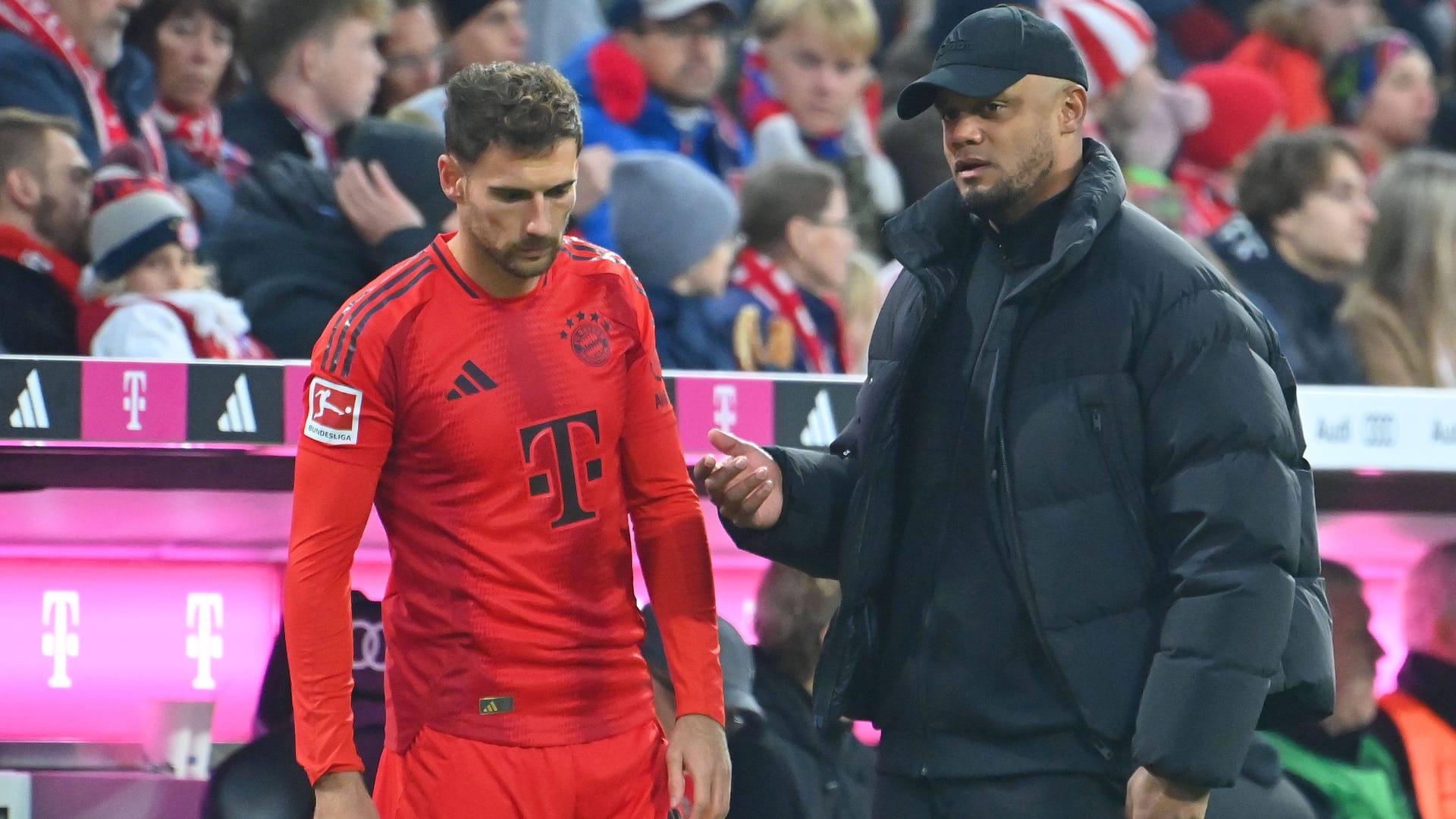 Bayern-Spieler Goretzka, -Trainer Kompany (v. li.): Der 29-Jährige hat beim Belgier einen schweren Stand.