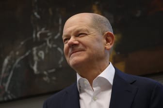 Bundeskanzler Olaf Scholz: Der SPD-Politiker ist zu Gesprächen hinsichtlich eines früheren Wahltermins bereit.