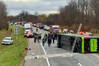 Ein Flixbus ist im US-Bundesstaat New York verunglückt.