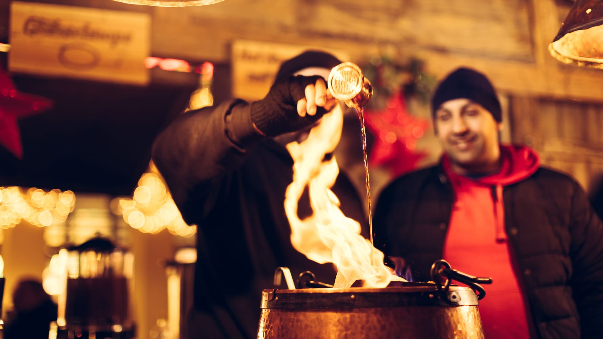 Ein wohliges Weihnachtsgefühl wird Sie erfüllen, bei all den festlichen Köstlichkeiten, die Ihnen der Hamelner Weihnachtsmarkt bietet.