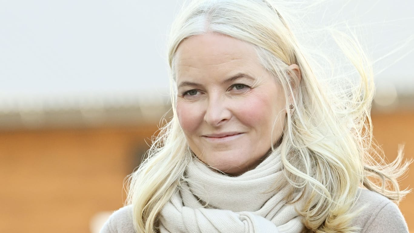 Mette-Marit: Die 51-Jährige ist in Behandlung.