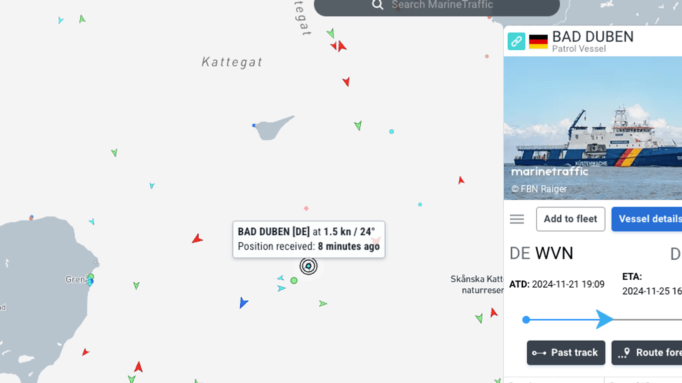 Ein Screenshot von 1 Uhr deutscher Zeit am Samstag zeigt die Position der Bad Düben in der Nordsee auf der Schiffswebseite Marinetraffic.