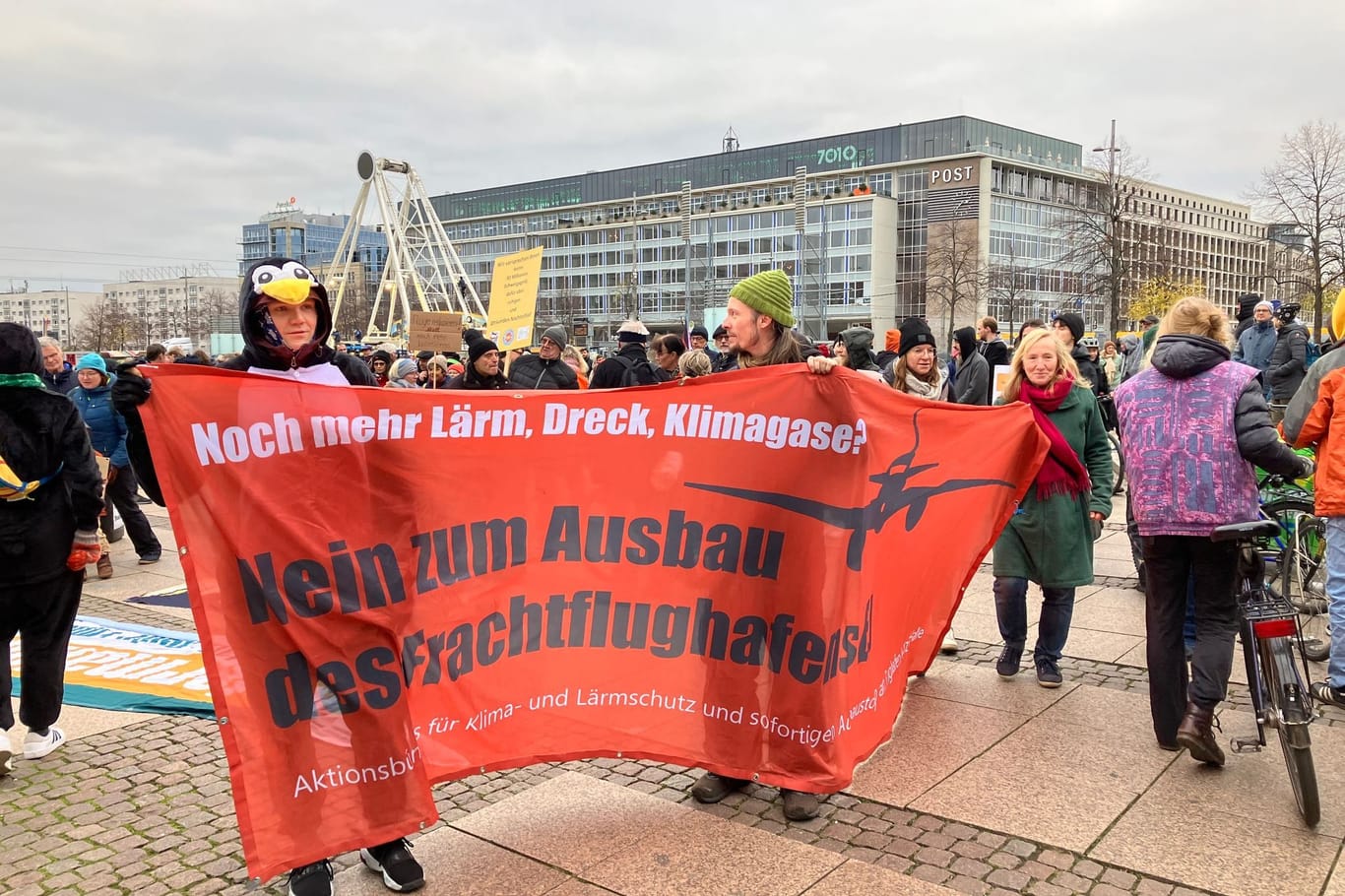 Protest gegen den Ausbau des Flughafens Leipzig/Halle