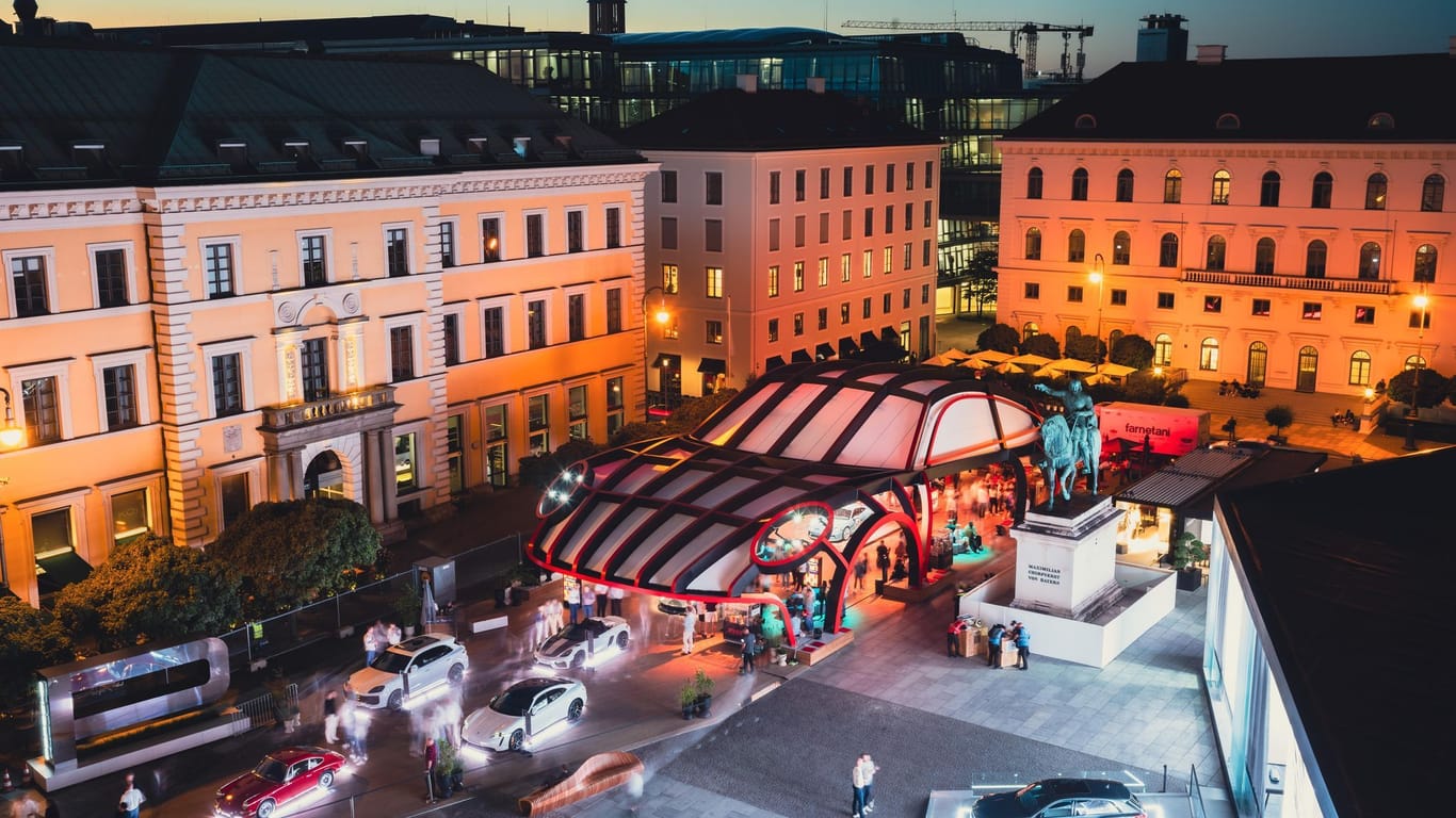 IAA München - Blick auf den Wittelsbacherplatz