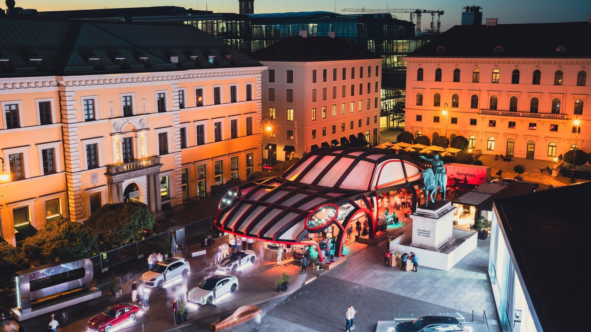 IAA München - Blick auf den Wittelsbacherplatz IAA München - Blick auf den Wittelsbacherplatz