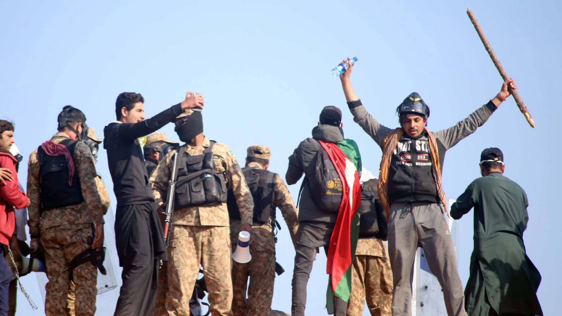 Demonstranten der Partei PTI in Islamabad. Insgesamt kam es zu 1.500 Verhaftungen.