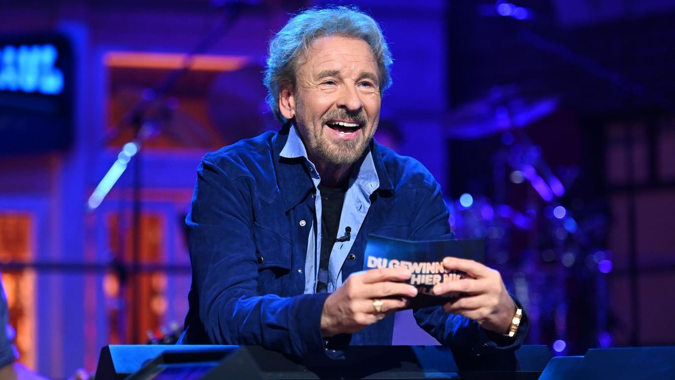 Entertainer Thomas Gottschalk ist Gast in der RTL+-Streaming-Show "Du gewinnst hier nicht die Million" mit Stefan Raab.