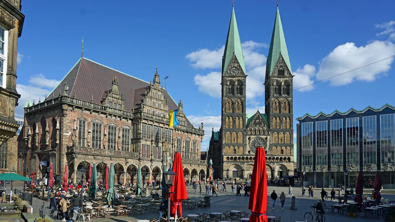 Bremer Marktplatz mit Blick auf den Dom: Die Bremer sind im Vergleich zum Vorjahr unzufriedener.