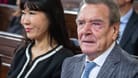 Gerhard Schröder mit Ehefrau So-yeon Schröder-Kim bei den Feierlichkeiten zum Tag der Deutschen Einheit 2023.