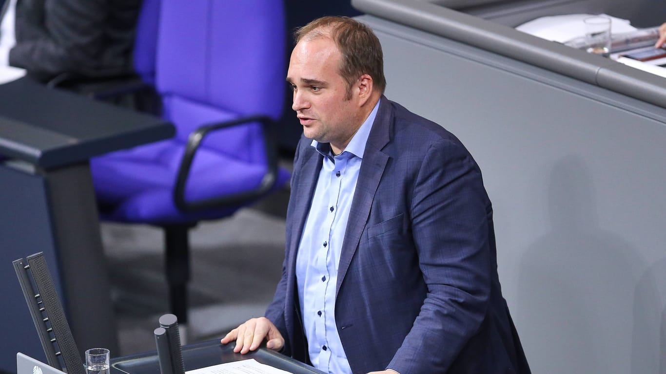 Wirtschaftsexperte Roloff bei einer Rede im Bundestag: "Wir setzen auf die staatspolitische Verantwortung der Union."