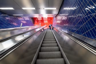 Rolltreppe in einer U-Bahn-Station in München