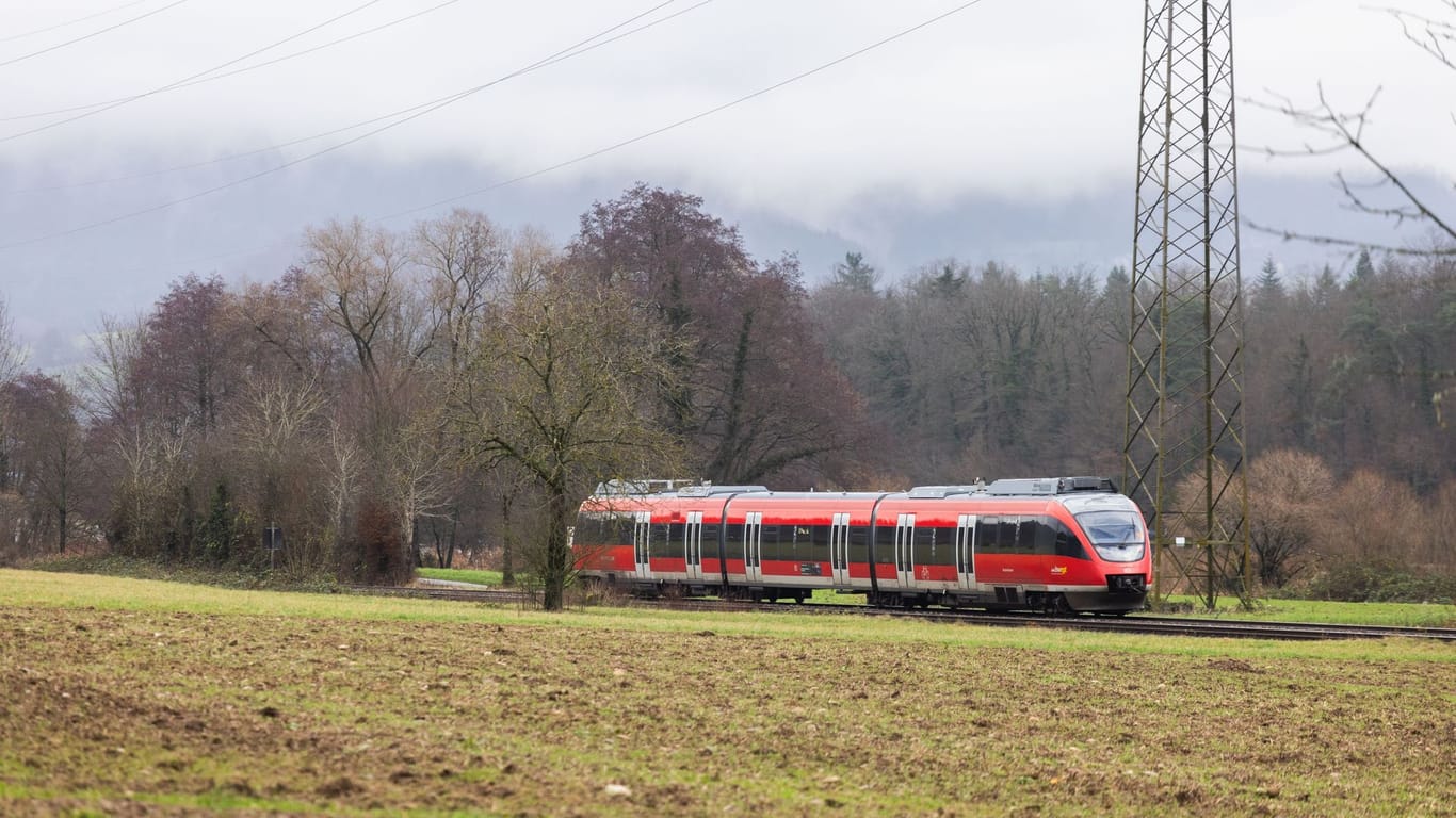 Ausbau und Elektrifizierung der Hochrheinbahn